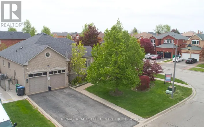 1 KIRKWOOD CRESCENT, Caledon