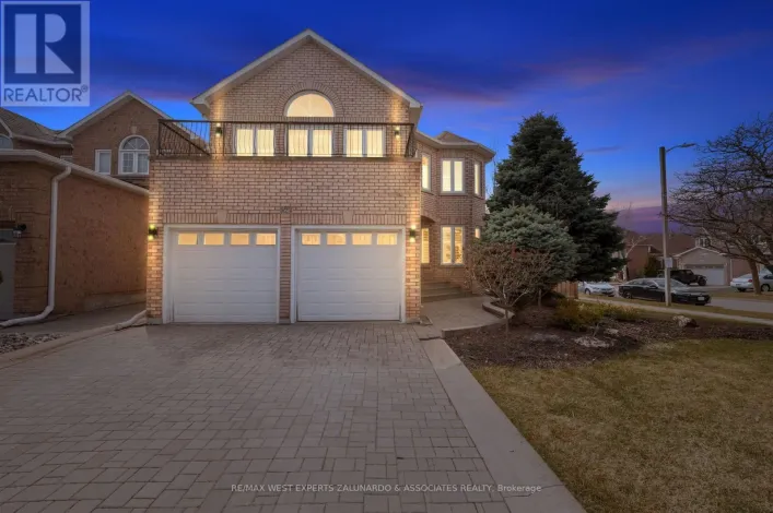 1 LANTERNA CRESCENT, Vaughan