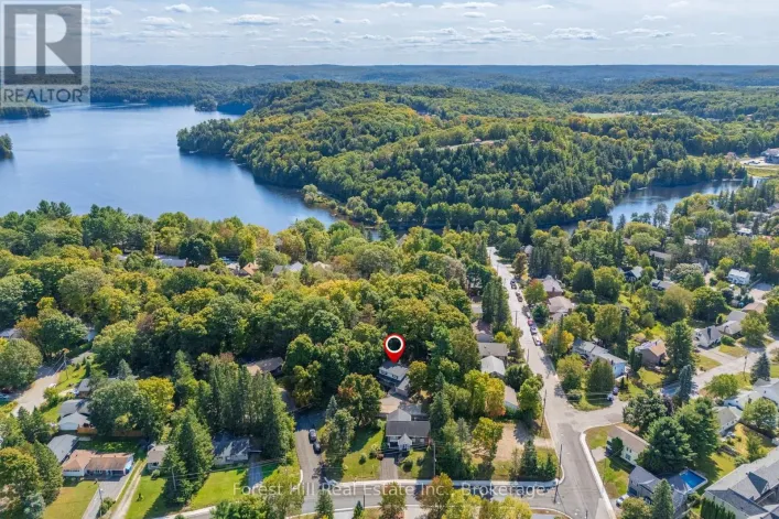 1 MAPLECREST COURT, Huntsville