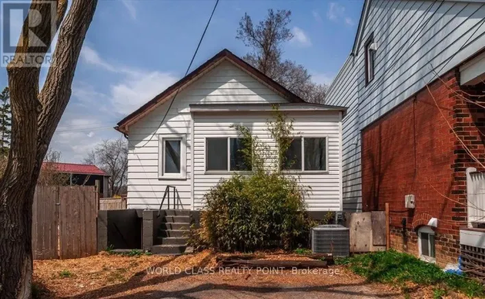 1 MCINTOSH STREET, Toronto