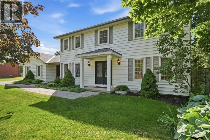1 MEANDER CLOSE, Hamilton