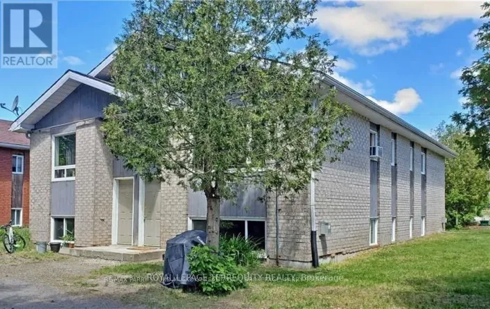1 MELISSA STREET, Parry Sound