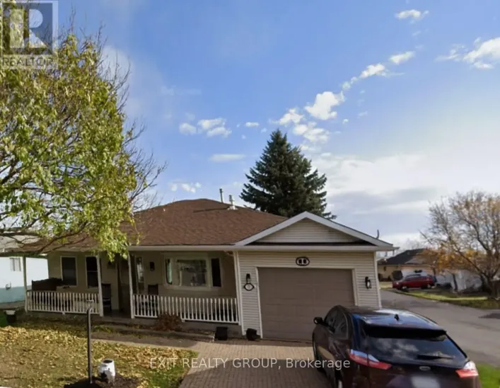 1 QUAKER COURT, Prince Edward County