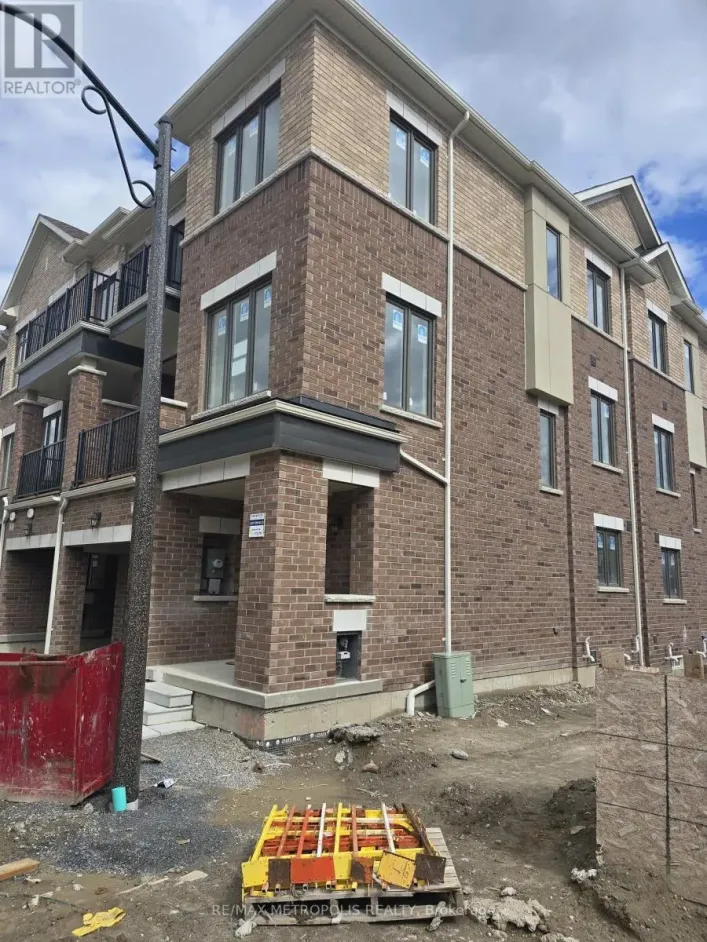 1 RADIANCE WAY, Whitby