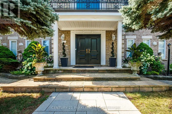 House for sale: 1 RADLEY STREET, Vaughan