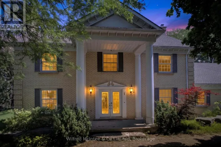1 REMINGTON DRIVE, North Huron