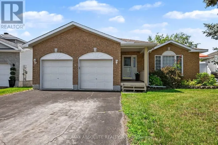 1 RIVER RIDGE CRESCENT, Arnprior