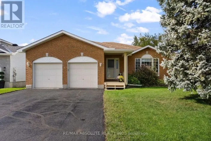 1 RIVER RIDGE CRESCENT, Arnprior