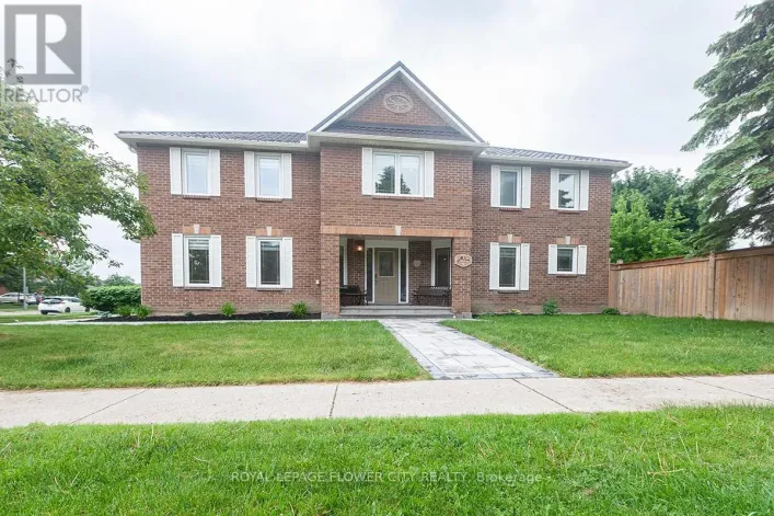 1 ST MICHAELS CRESCENT, Caledon