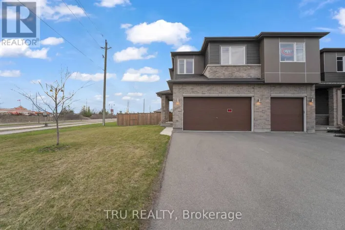 1 STOKES DRIVE, Carleton Place
