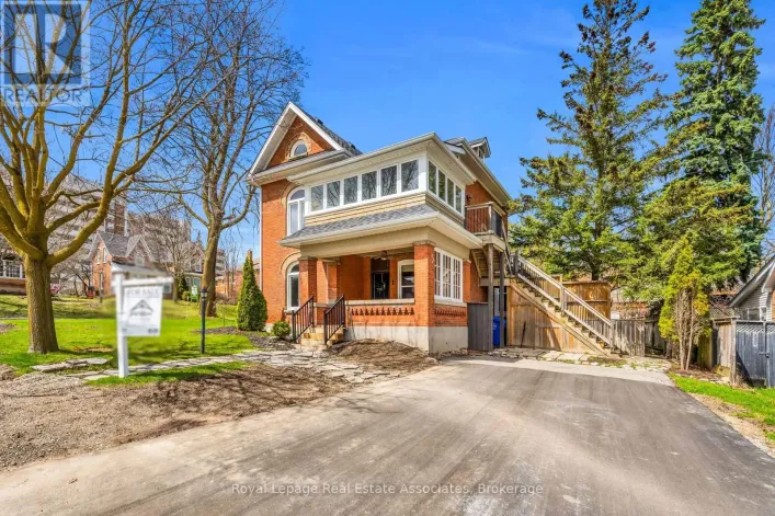 1 THIRD AVENUE, Orangeville