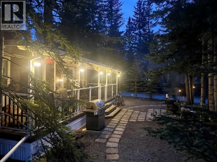 1 Timber Trail, Rural Mountain View County