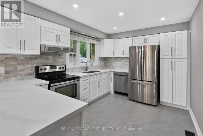 1- UPPER - 294 JONES ROAD, Hamilton
