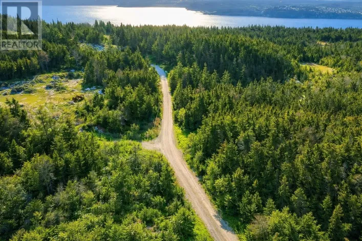 1 WADES FARM Road, Flatrock