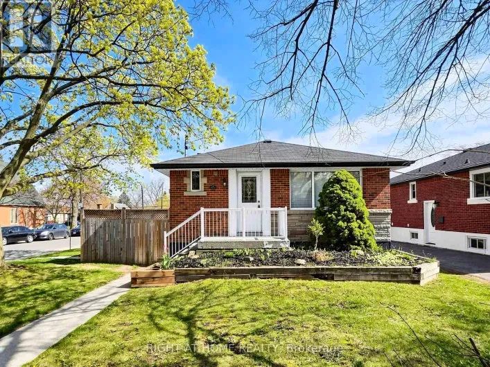 House for sale: 1 WELBOURN DRIVE, Hamilton