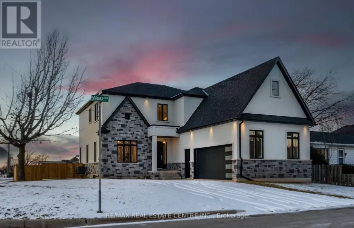 1 WEST AVENUE, Hamilton