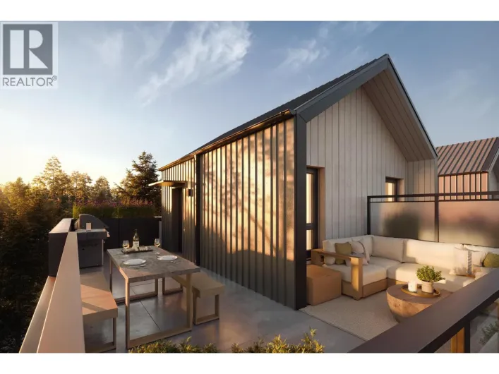 10 1045 RIDGEWOOD DRIVE, North Vancouver