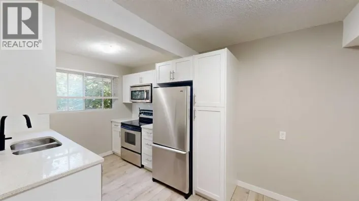 10, 115 Lafayette Boulevard W, Lethbridge