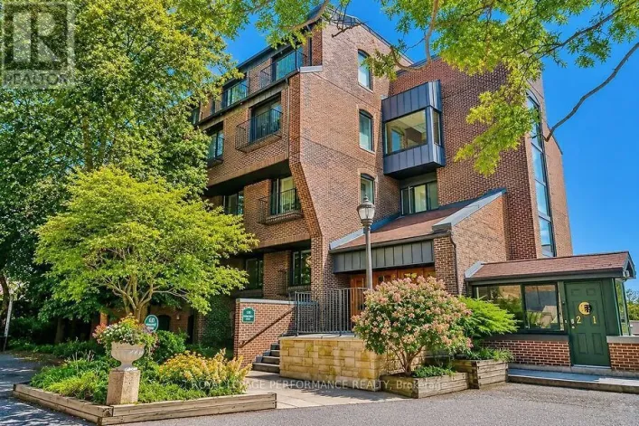 10 - 135 SPRINGFIELD ROAD, Ottawa