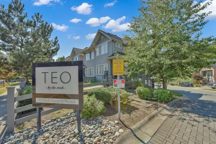 10 13864 HYLAND ROAD, Surrey