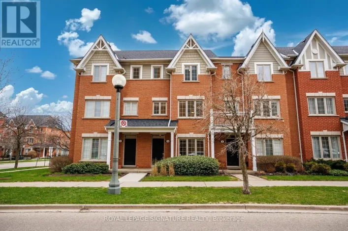 10 - 161 THIRTEENTH STREET, Toronto