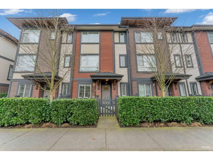 10 16127 87 AVENUE, Surrey