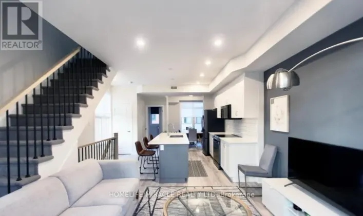 10 - 2 WILLOW STREET, Brant