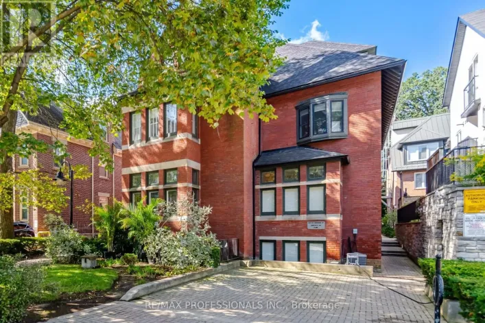 10 - 228 ST GEORGE STREET, Toronto