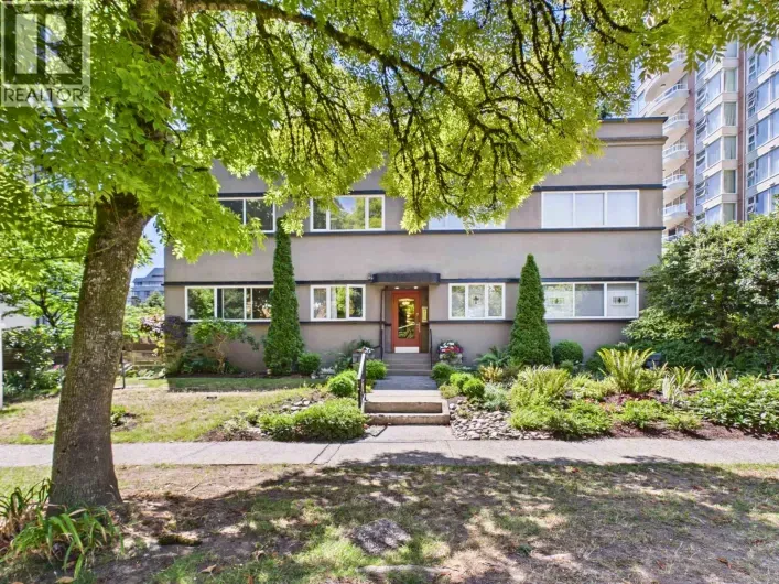 10 2296 W 39TH AVENUE, Vancouver