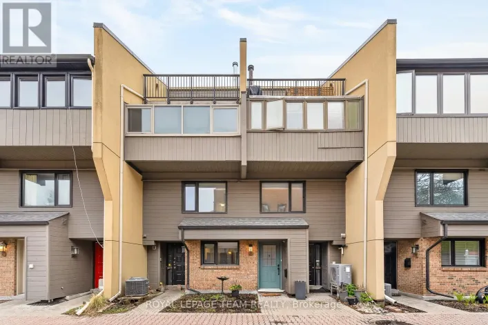10 - 290 CATHCART STREET, Ottawa