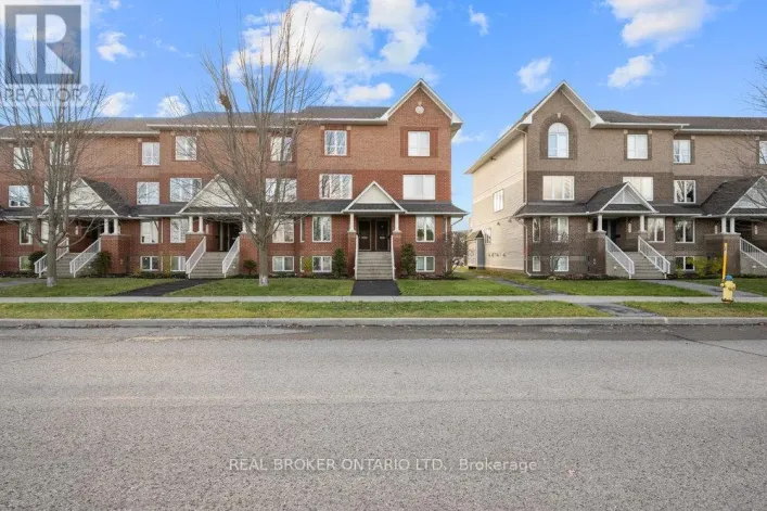 10 - 293 AQUAVIEW DRIVE, Ottawa