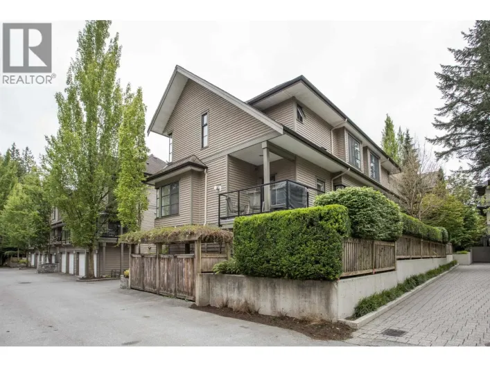 10 3150 SUNNYHURST ROAD, North Vancouver