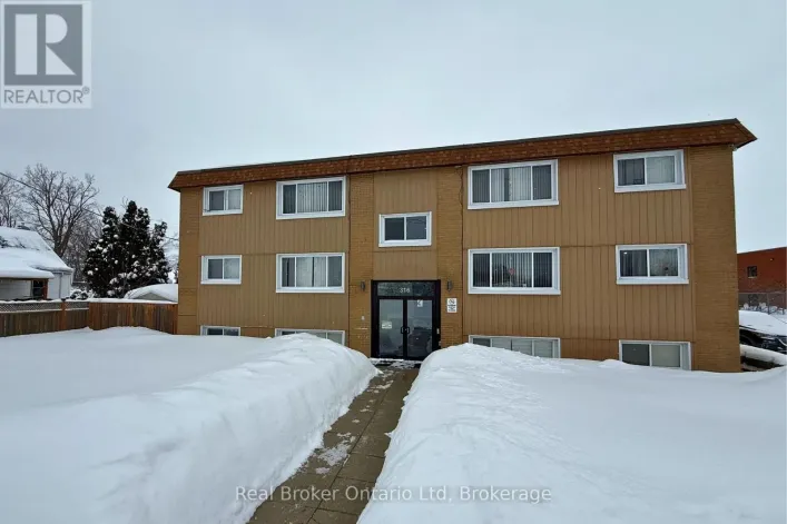 10 - 316 PETER STREET N, Orillia