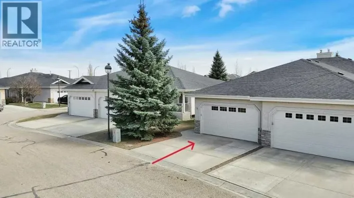 10, 32 Dowler Street, Red Deer