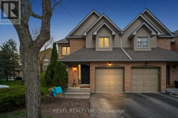 10 - 320 HAMILTON DRIVE, Hamilton