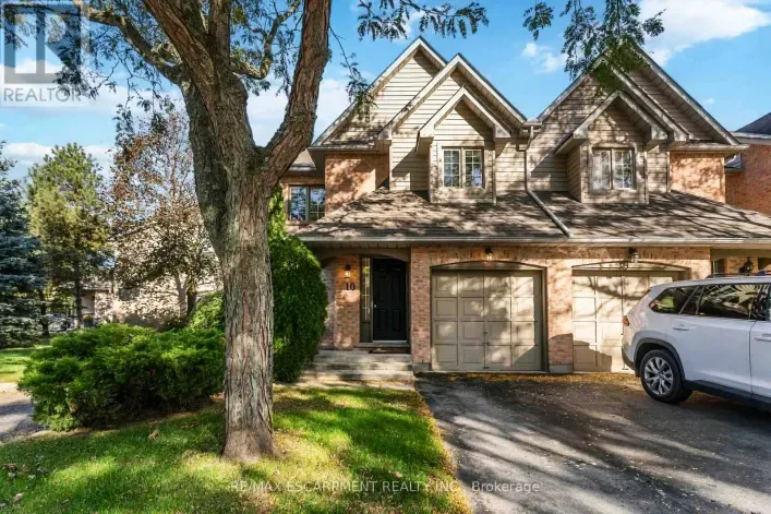 10 - 320 HAMILTON DRIVE, Hamilton