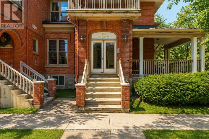 10 - 450 MACLAREN STREET, Ottawa