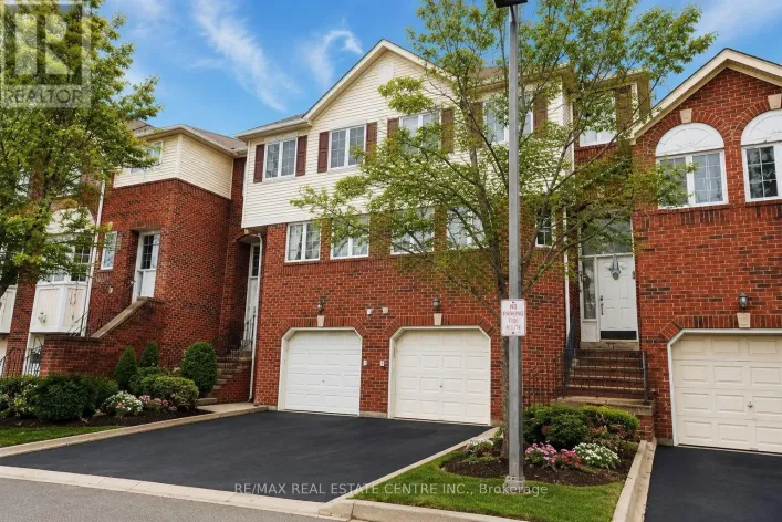 10 - 4605 DONEGAL DRIVE, Mississauga