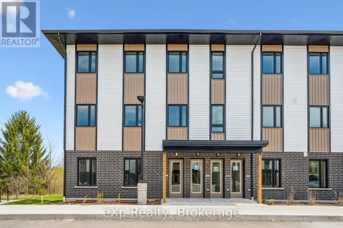10 - 465 GARAFRAXA STREET W, Centre Wellington