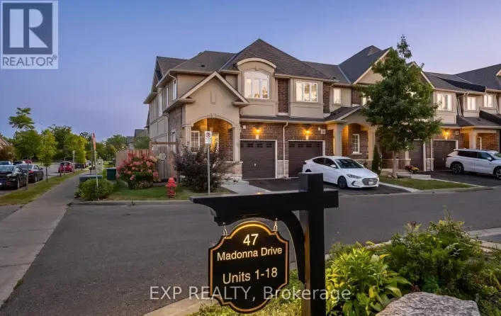 10 - 47 MADONNA DRIVE, Hamilton