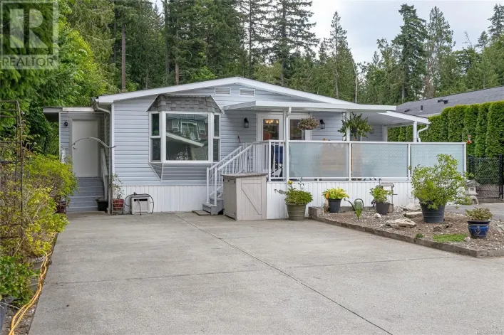 10 525 Jim Cram Dr, Ladysmith