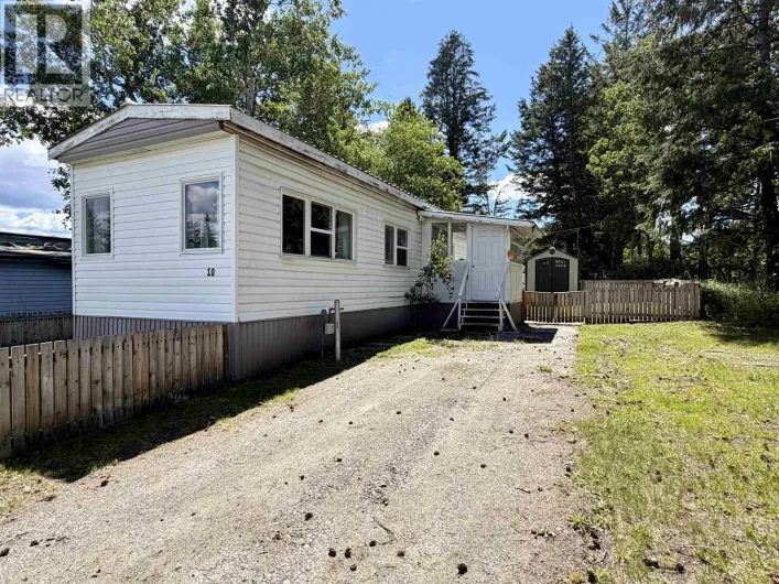 10 5506 PARK DRIVE, 103 Mile House