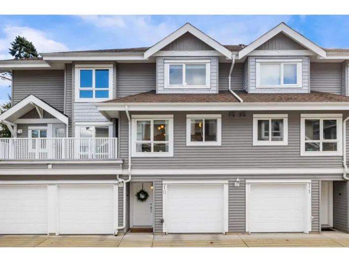 10 8968 208 STREET, Langley