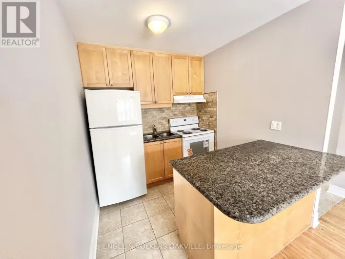 10 - 90 TWENTY FIFTH STREET, Toronto