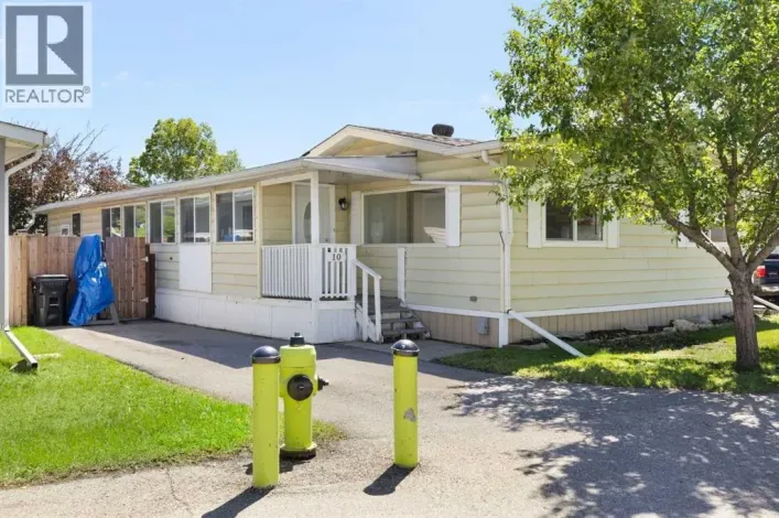 10, 9090 24 Street SE, Calgary