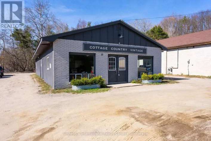 10 ARMSTRONG STREET, Bracebridge