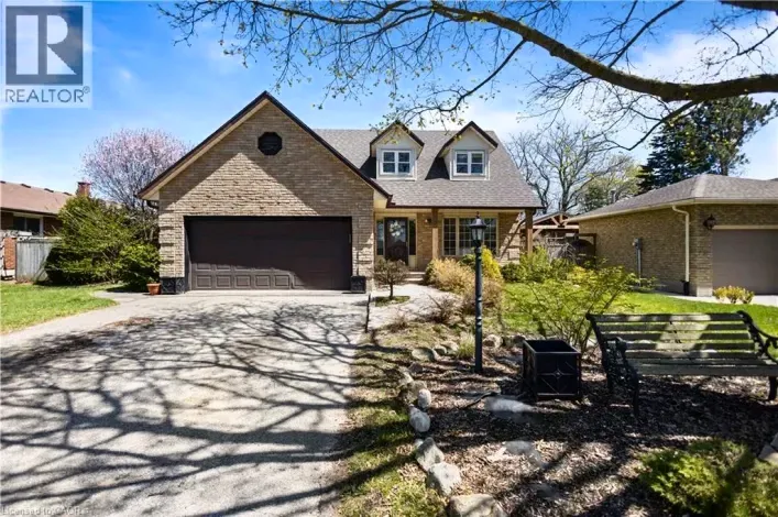House for sale: 10 ATWOOD Crescent, Simcoe