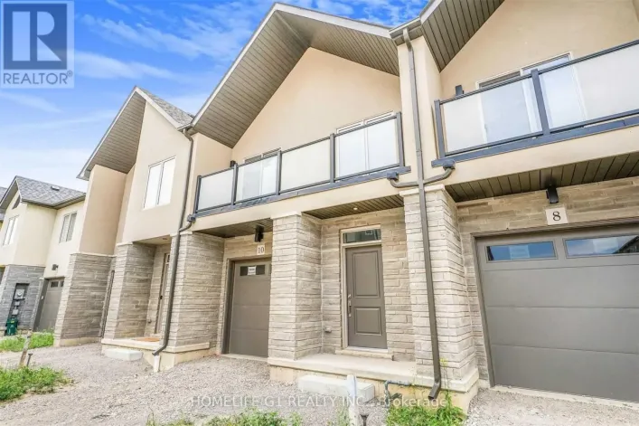 10 BAYBERRY LANE, Hamilton