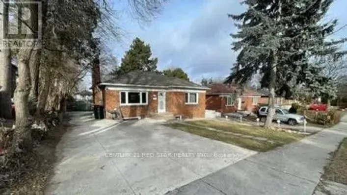 10 BEATTIE AVENUE, Toronto