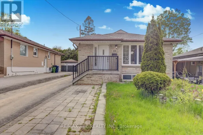 10 BLAKEMANOR BOULEVARD, Toronto
